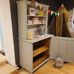 dresser "Oskar"