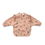 Cape Lätzchen - Merle Ruffle  Berry/Pale