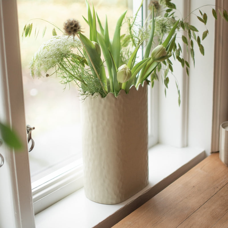 Vase FLOWERY creme
