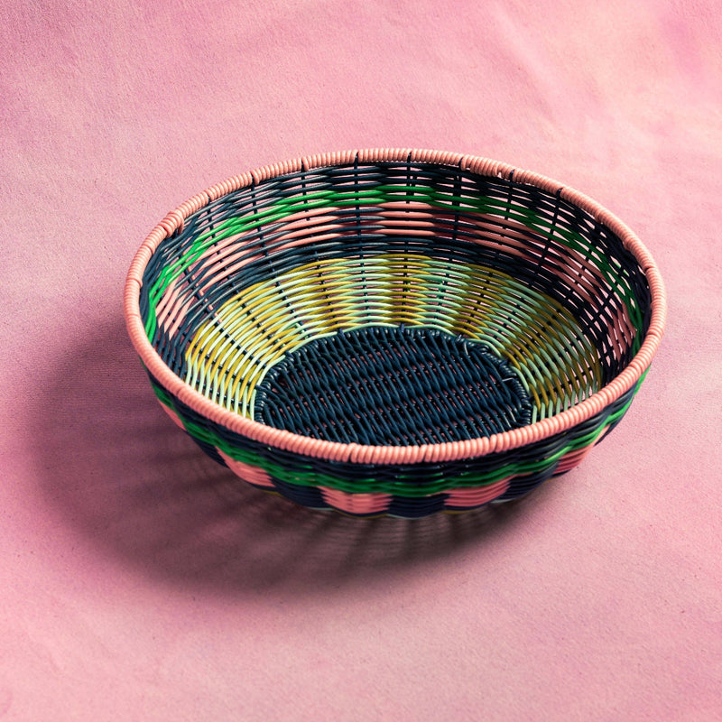 Geflochtener Korb - Pink/Marineblau