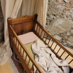 French baby bed